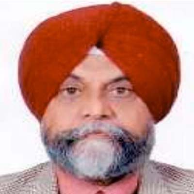 Dr. Devinder  Singh
