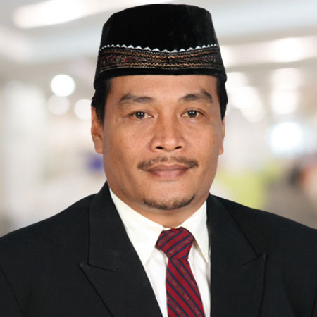 Dr. Darwis Panguriseng    