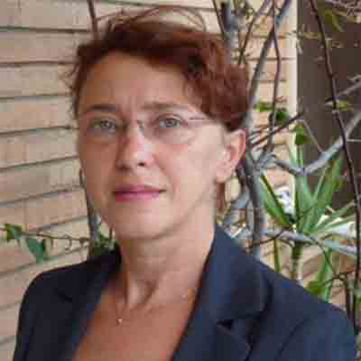 Dr. Rosaria  Lombardo