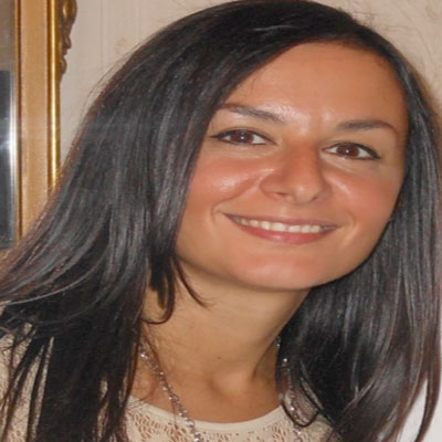 Dr. Alba  Amato