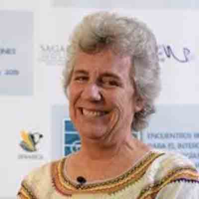 Dr. Elaine  Espino-Barr