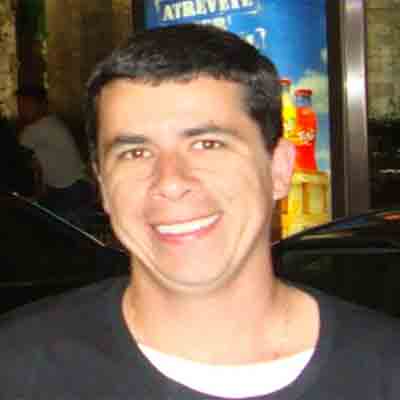 Dr. Andre  Bezerra dos Santos    