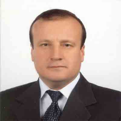 Dr. Esat Tarik Topkara