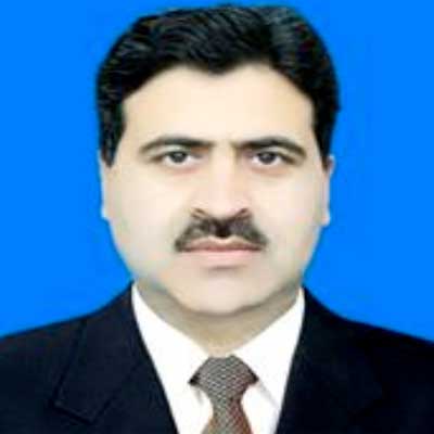 Dr. Inamullah   Khan