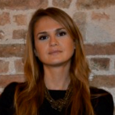 Dr. Anna  Laura Pisello