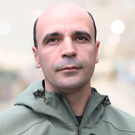 Dr. Avni Hajdari    