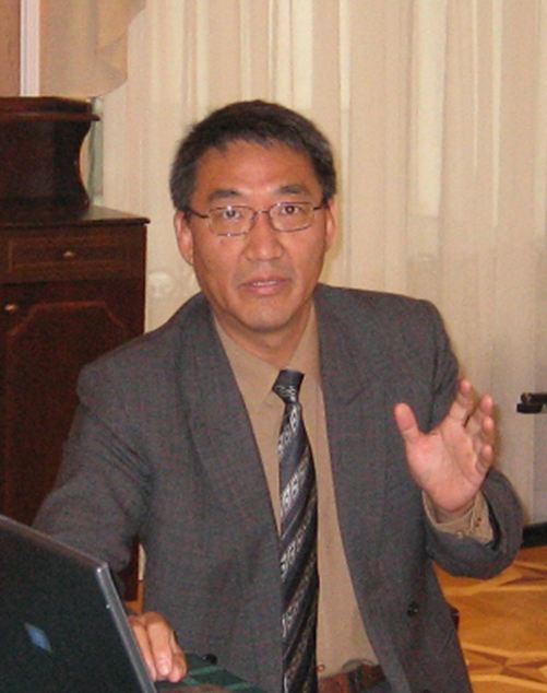 Dr. Weihua  Zhang    