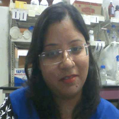 Dr. Navrinder  Kaur