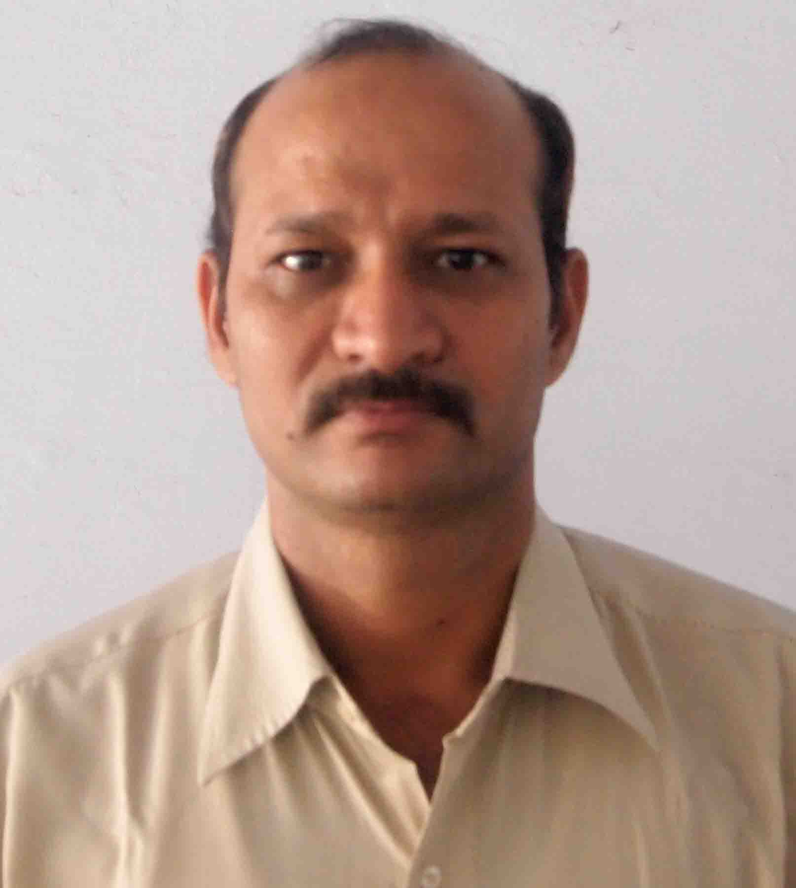 Dr. Dinesh  Rai    