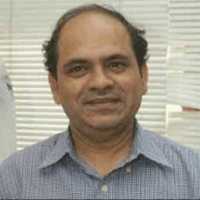 Dr. Rakesh  Bhatnagar