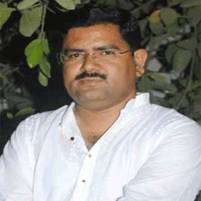 Dr. Ravi Kant    