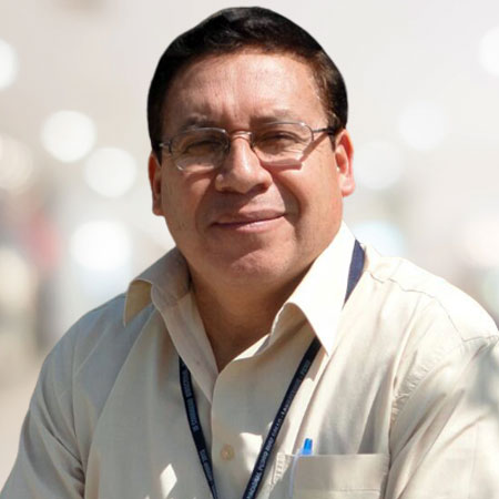 Dr. Julio Roger Chico Ruiz    