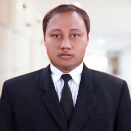 Dr. Muhamad Maulana Azimatun Nur    
